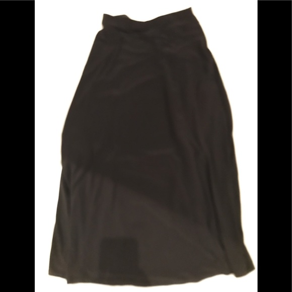 San Francisco Skirt and H & M top both for 35$ - Picture 5 of 7